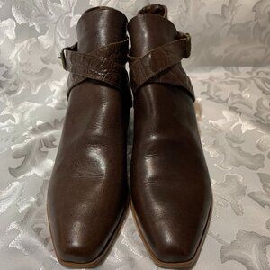 Video by L.J. Simone Women's Brown Ankle Boots, Size 10